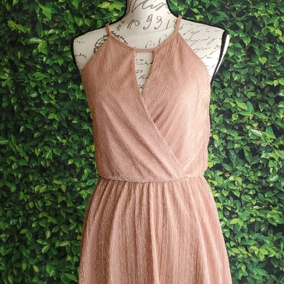 Small Charlotte Russe dress - Picture 2 of 2